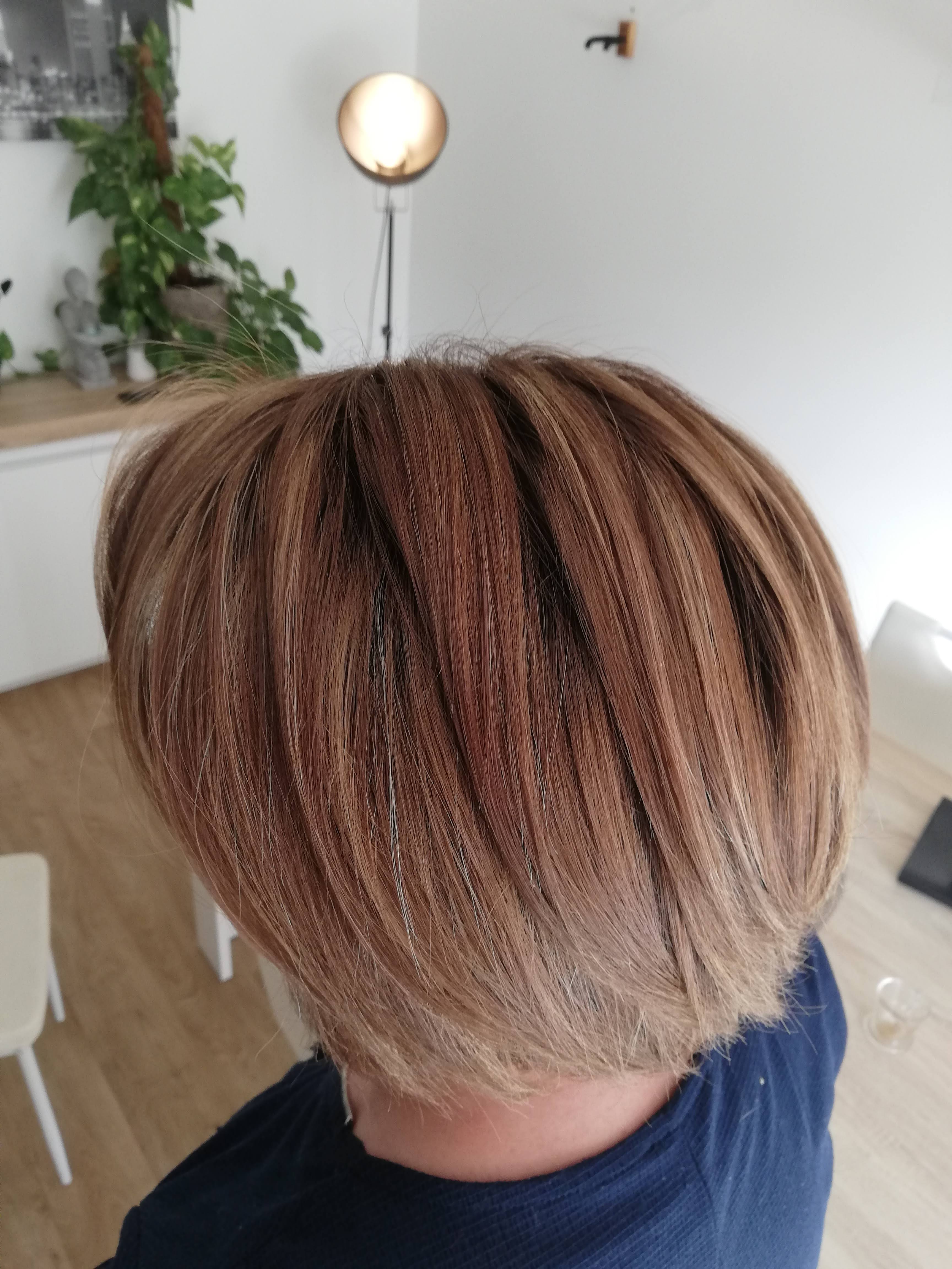 Coiffure réalisée par Nat Adom